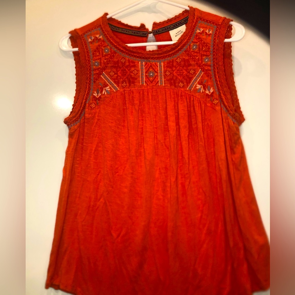 Knox Rose Orange Embroidered Sleeveless | Medium
